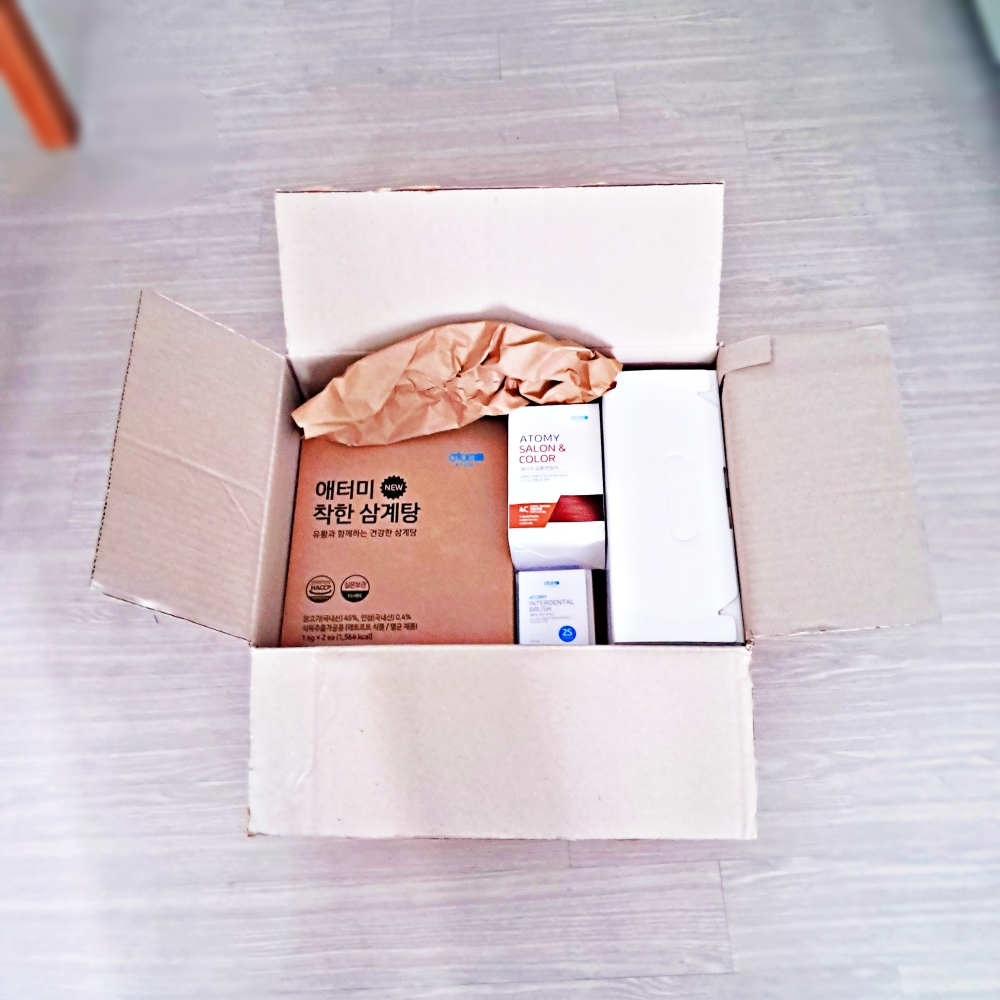 アトミ商品が自宅に届いた箱の中身の状態