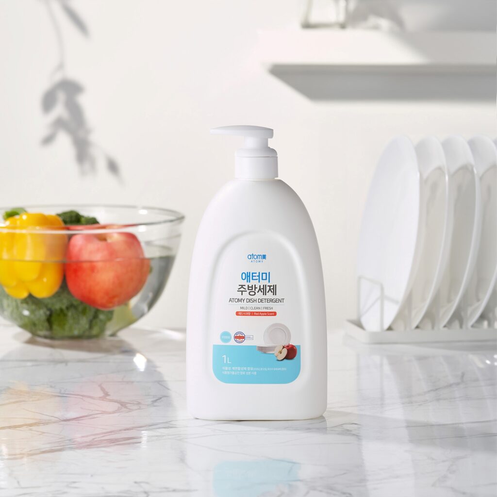 アトミコリアリニューアル商品「 台所洗剤（アップルの香り）」の画像